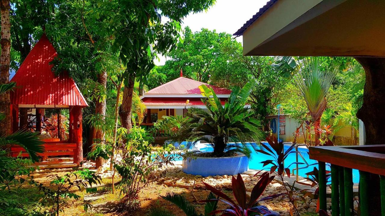 The Pelicans Resort Μπατάνγκας Εξωτερικό φωτογραφία